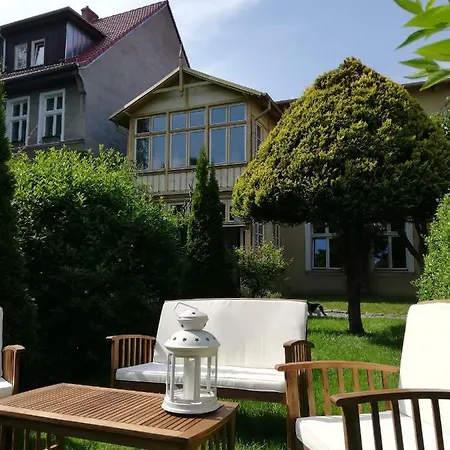 Z Zolta Weranda Holiday home *
